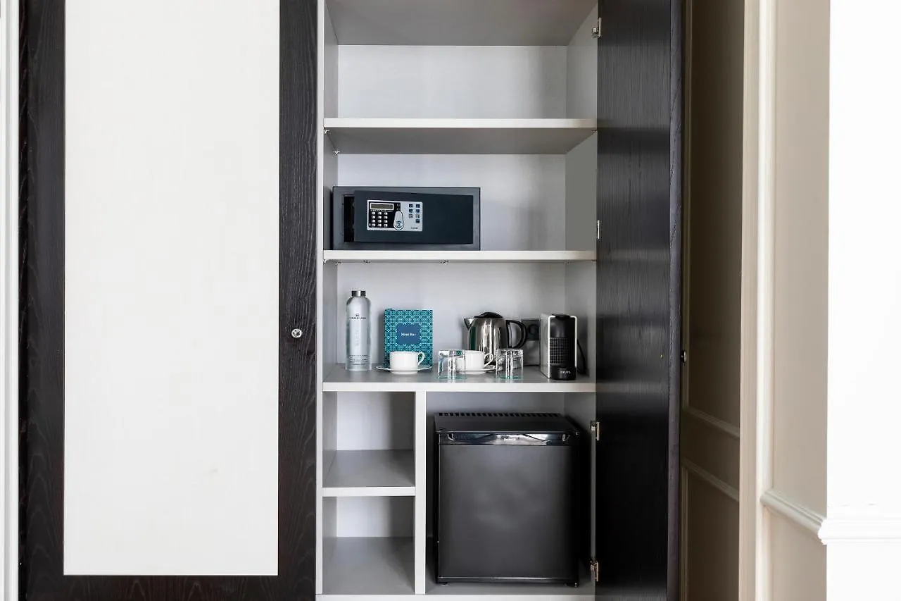 CoolRooms Maldà Barcelona Hotel